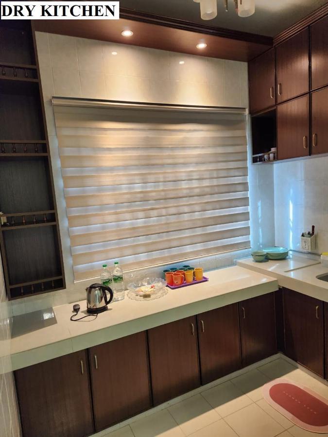Galaxy Guest Home By Ipoh Maju Stay Kültér fotó