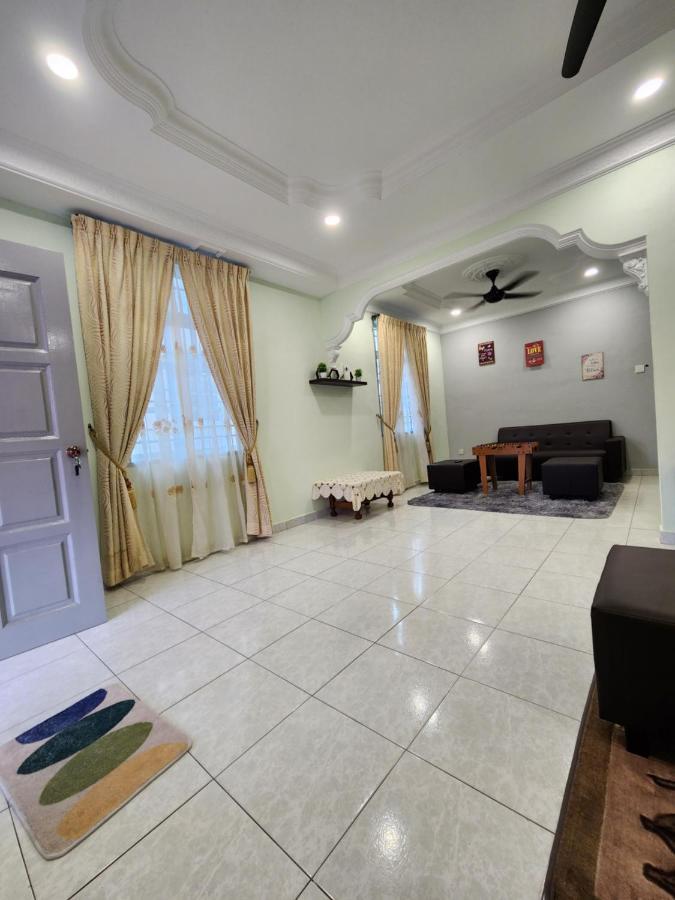 Galaxy Guest Home By Ipoh Maju Stay Kültér fotó