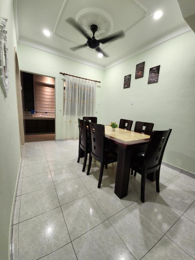 Galaxy Guest Home By Ipoh Maju Stay Kültér fotó