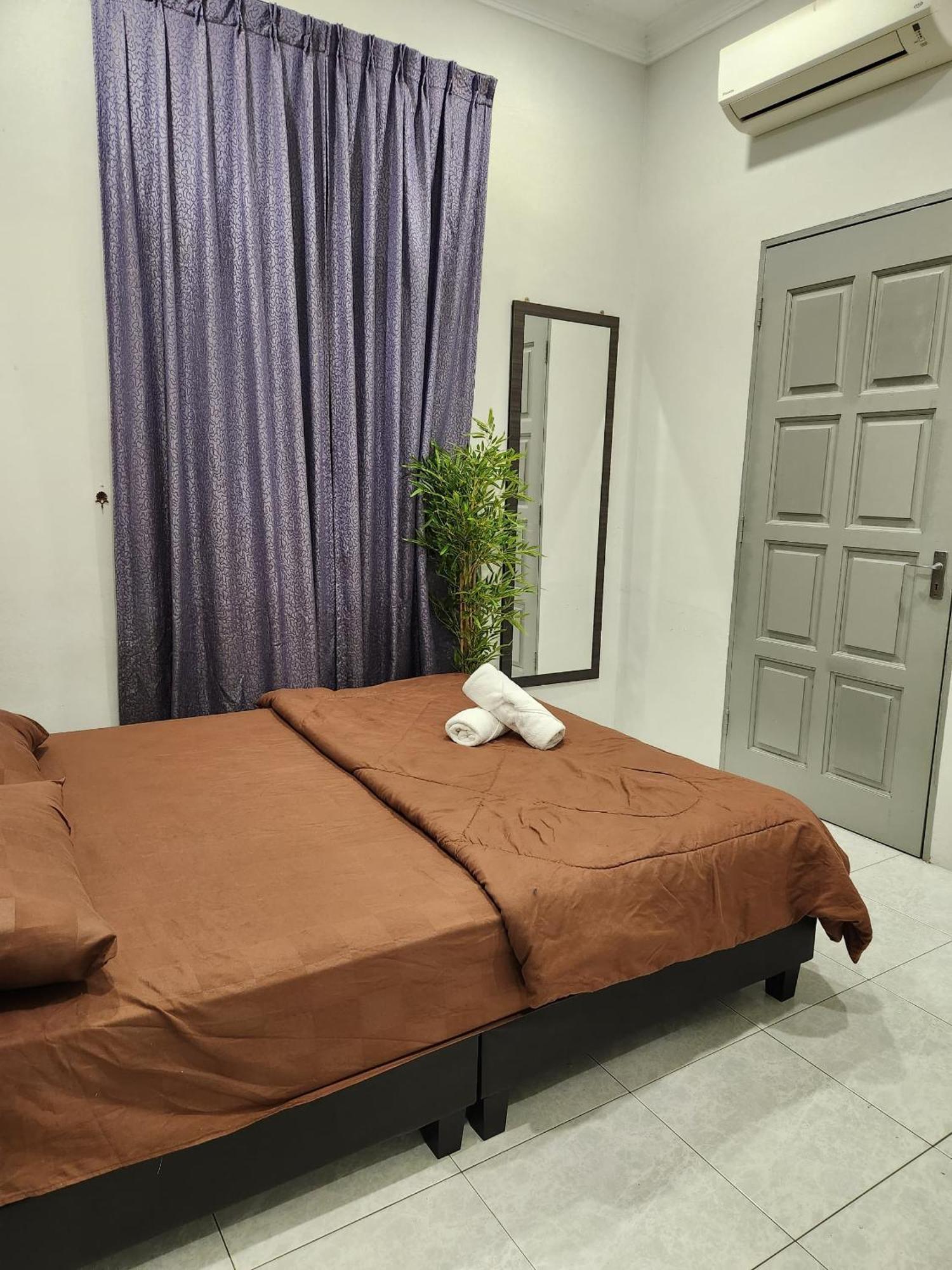 Galaxy Guest Home By Ipoh Maju Stay Kültér fotó