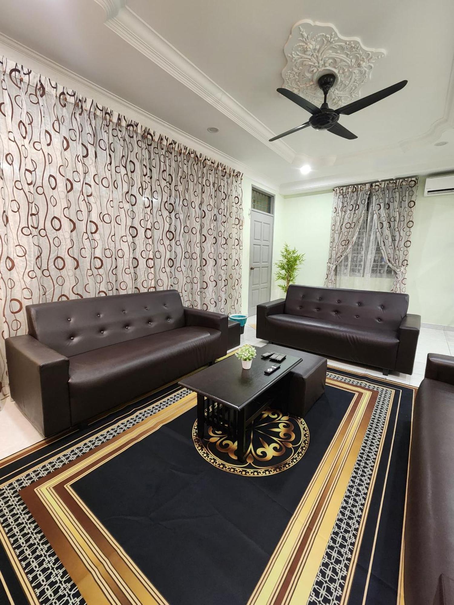 Galaxy Guest Home By Ipoh Maju Stay Kültér fotó